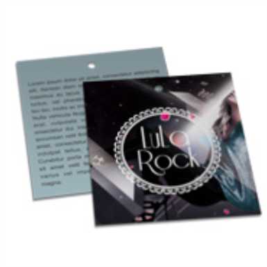 1000UND - TAG´S COUCHÊ 300G COM VERNIZ TOTAL FRENTE 9X10CM - IMPRESSÃO FRENTE E VERSO COLORIDO - TAGS ESPECIAIS