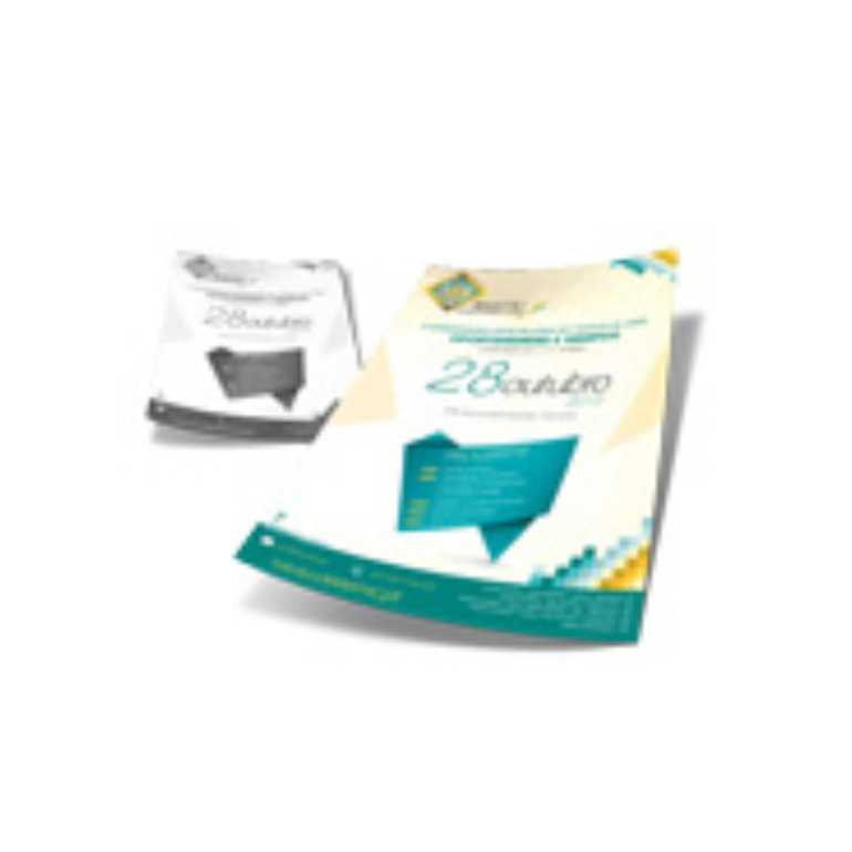 2500UND - PANFLETOS E FOLDERS COUCHÊ BRILHO 115g - IMPRESSÃO FRENTE E P/B -15X10,5CM 