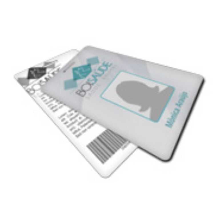 01UND - CRACHA PLASTICO 75g VERTICAL 0,75MM - IMPRESSÃO FRENTE E O VERSO P/B